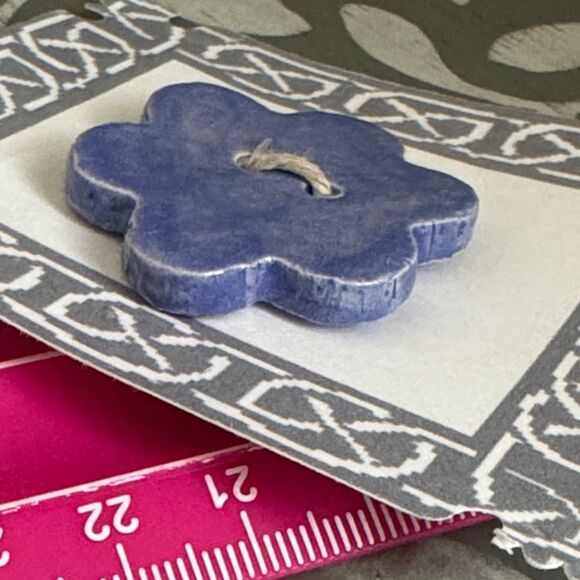 Purple Blue Ceramic Flower Button - Picture 4 of 4